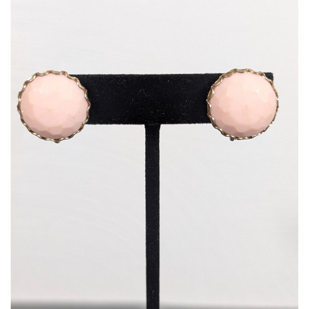 Vintage Pink Faceted Lucite Round Dome Screw Back Clip Earrings